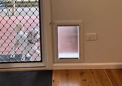 Staywell Door with Wall Liner (Weatherboard or Brick) S, M, L, XL - Image 5